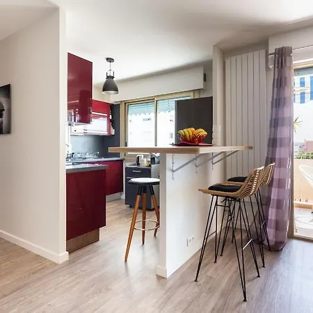 아파트 Bel Avec Terrasse, Piscine, Parking Prive Et Club De Tennis, Padel En Sus *