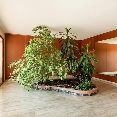 Bel Avec Terrasse, Piscine, Parking Prive Et Club De Tennis, Padel En Sus 아파트