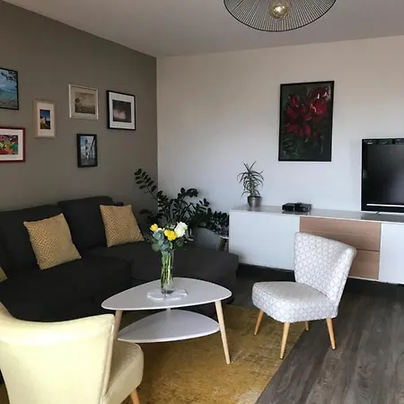 아파트 Bel Avec Terrasse, Piscine, Parking Prive Et Club De Tennis, Padel En Sus 앙티브