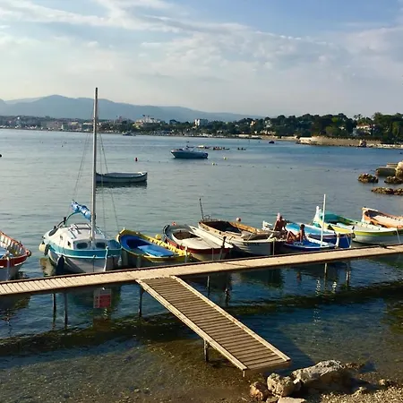 Bel Avec Terrasse, Piscine, Parking Prive Et Club De Tennis, Padel En Sus