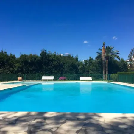 Bel Avec Terrasse, Piscine, Parking Prive Et Club De Tennis, Padel En Sus Apartment Antibes